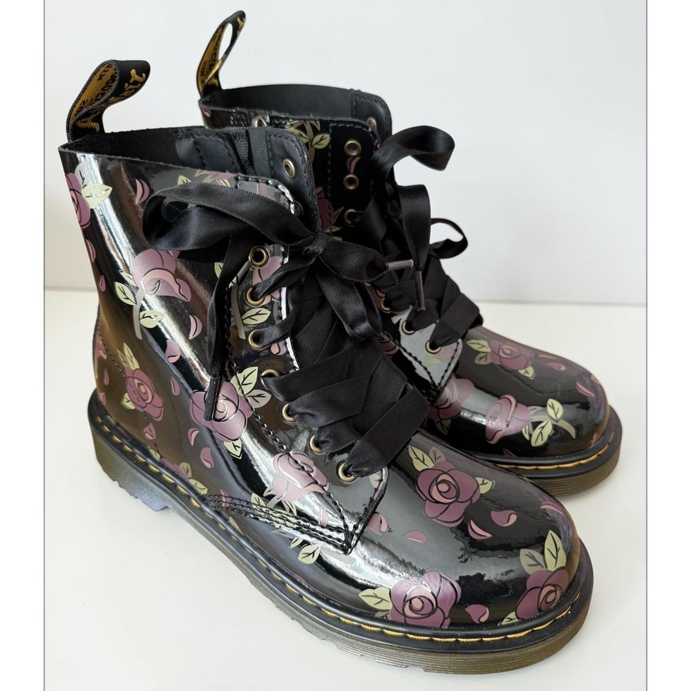Dr. Martens 1460 Size 6 Pascal Y Decayed Roses Patent Lamper Black Print NWOB